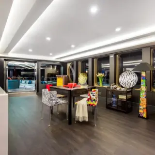 Automatic shuffle MahJong and casino table