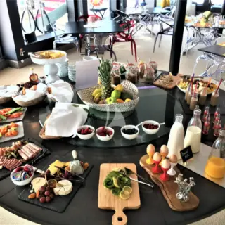 Buffet set up