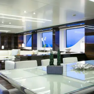 Dining & Salon