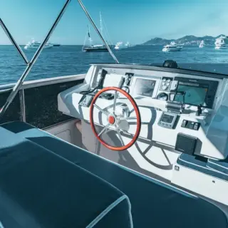 Lady Amanda - Flybridge