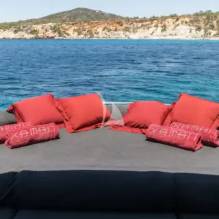 XAMAN - Aft deck