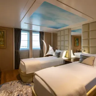 Upper deck twin cabin