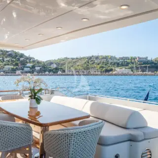 LADY EMMA - Main Deck Aft