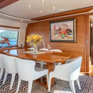 LADY EMMA - Main Salon Dining