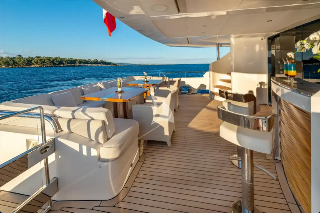IMPERIAL PRINCESS BEATRICE - Aft Deck