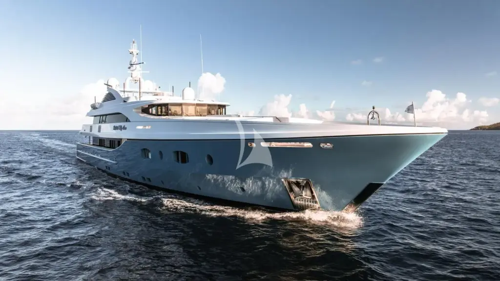 HOLDIN' MY OWN - Image 3