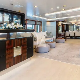 Main Deck Foyer Bar
