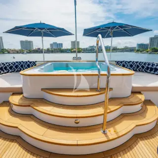 Sundeck