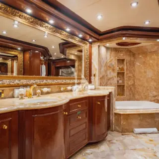 Master Ensuite