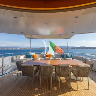 LUISA - UPPER DECK AFT DINNING TABLE - SEATS 12