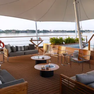 Upper deck forward lounging area and pool