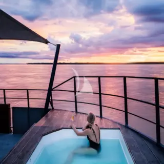 Outdoor jacuzzi