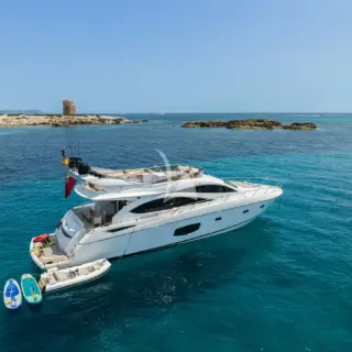 CALA DI LUNA - At anchor