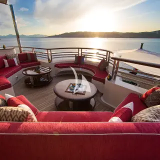 Bridge Deck Aft Seating