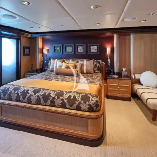 Double Cabin