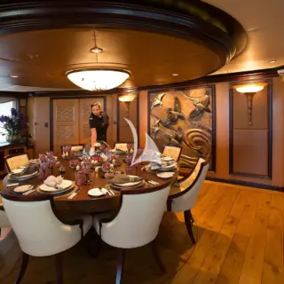 Main Deck Dining