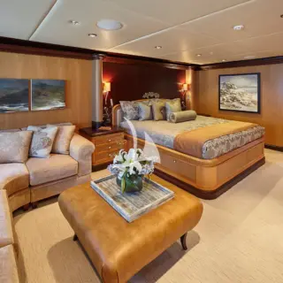 VIP Cabin