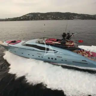 WAVERUNNER - Image 1