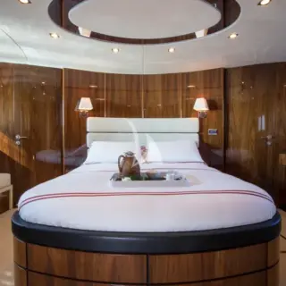 D5 - Master Cabin - Sep 2016