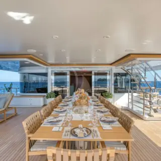 Exterior Dining