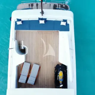 Bridge Deck Aft