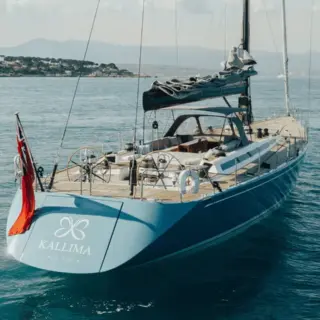KALLIMA - At anchor