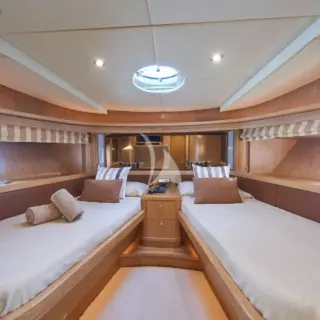 Double cabin