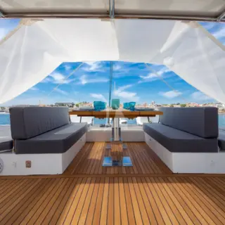 Flybridge