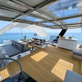 Flybridge
