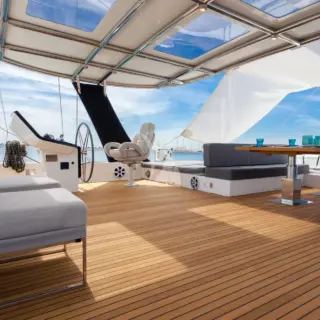 Flybridge