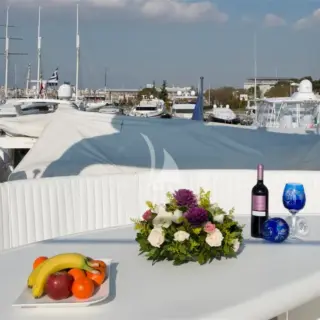 Sun deck