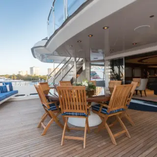 Bridge Deck Aft