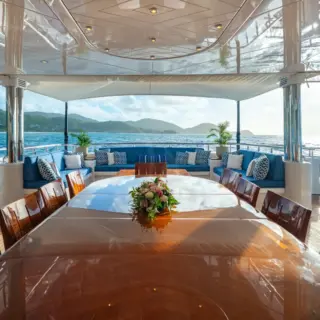 CHASING DAYLIGHT - Main Deck Aft