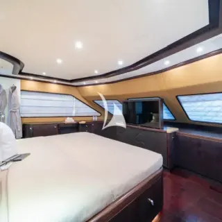 QUID PRO QUO - Master stateroom - 2019