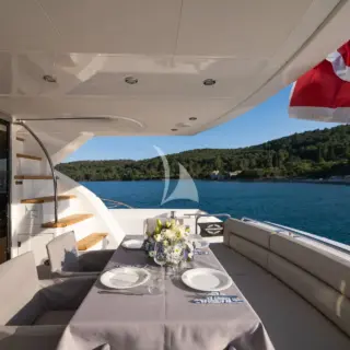 Main Deck - Al fresco Dining