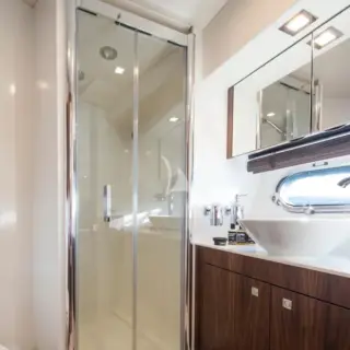 VIP Stateroom - En Suite Bathroom