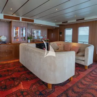Main aft deck saloon