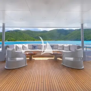 Main deck aft