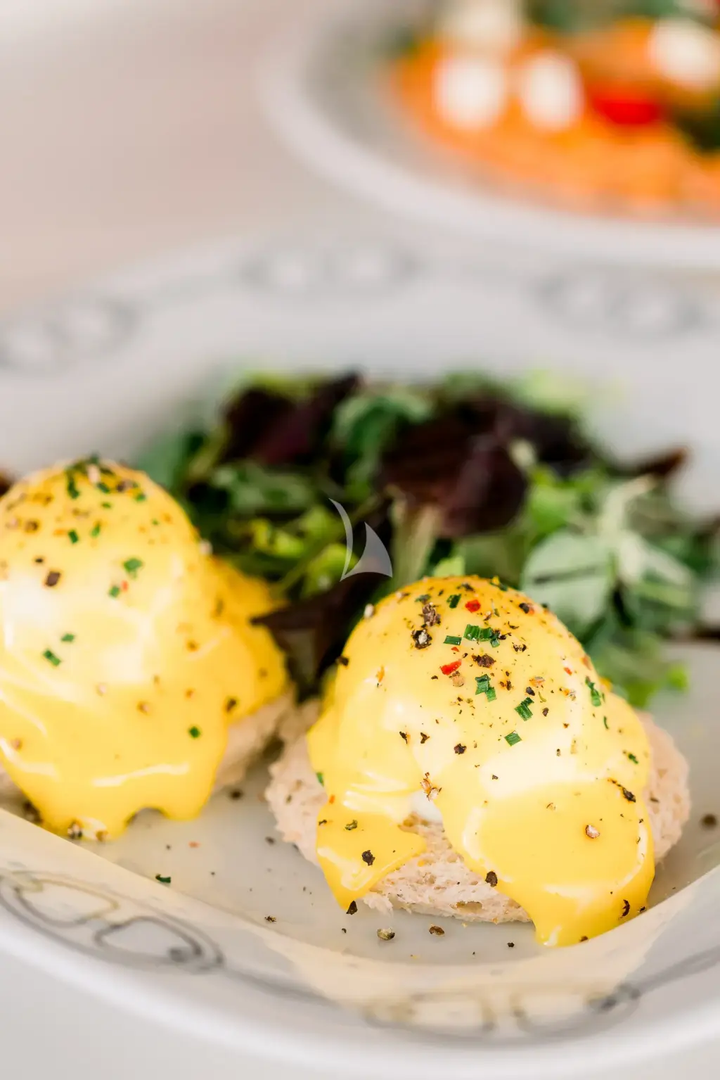 NEW HORIZONS 3 - Eggs Benedict