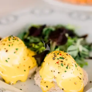 Eggs Benedict