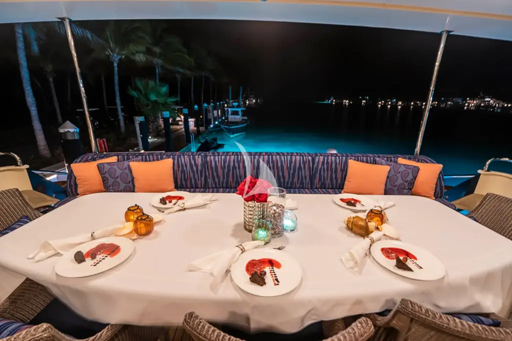 TRUE NORTH - Aft Deck