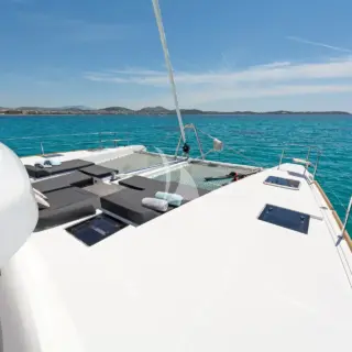 Bow Deck