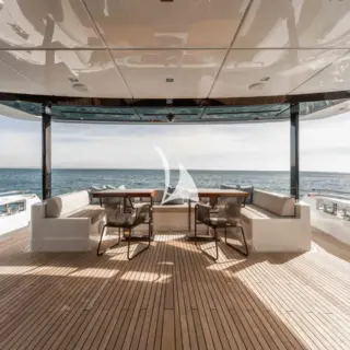 ELYSIUM I - Aft deck