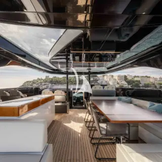 ELYSIUM I - Top deck fwd