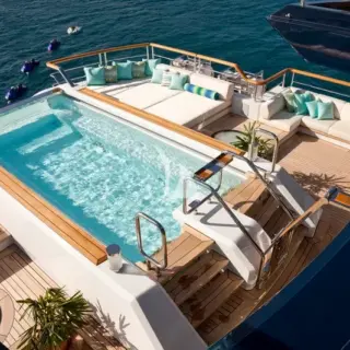 Bridge deck Pool