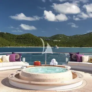 Top deck