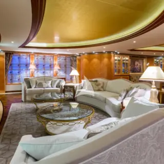 Main deck Salon TV