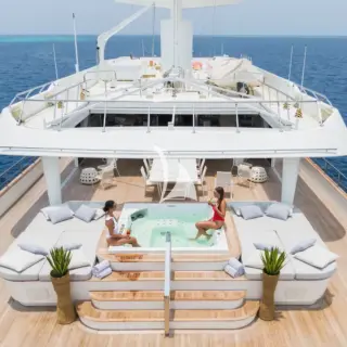 Sundeck