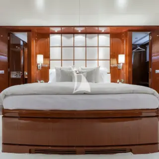 Master suite