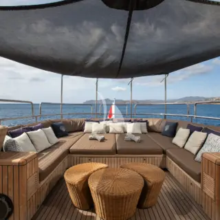 Sun deck